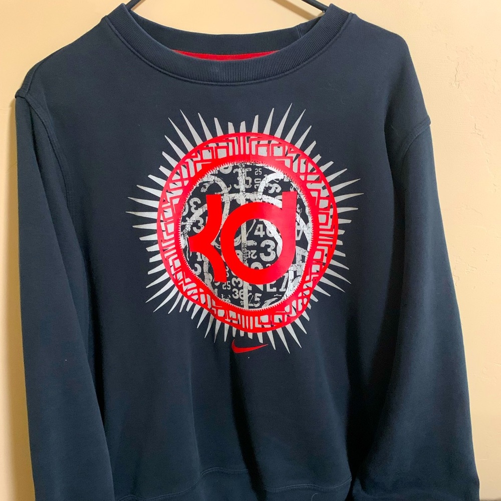 Kevin Durant “vintage” crew neck! Rare!